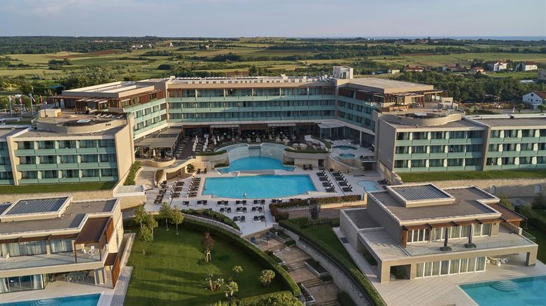 <b>Kempinski Hotel Adriatic Exterior</b>. Images powered by <a href="https://iceportal.shijigroup.com/" title="IcePortal" target="_blank">IcePortal</a>.