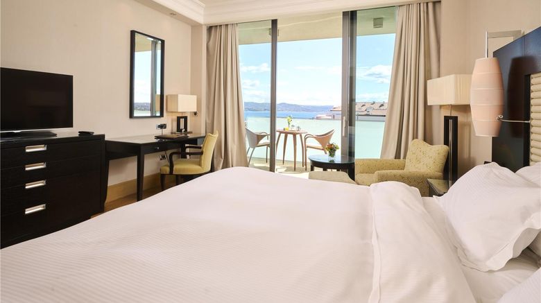 <b>Kempinski Hotel Adriatic Room</b>. Images powered by <a href="https://iceportal.shijigroup.com/" title="IcePortal" target="_blank">IcePortal</a>.