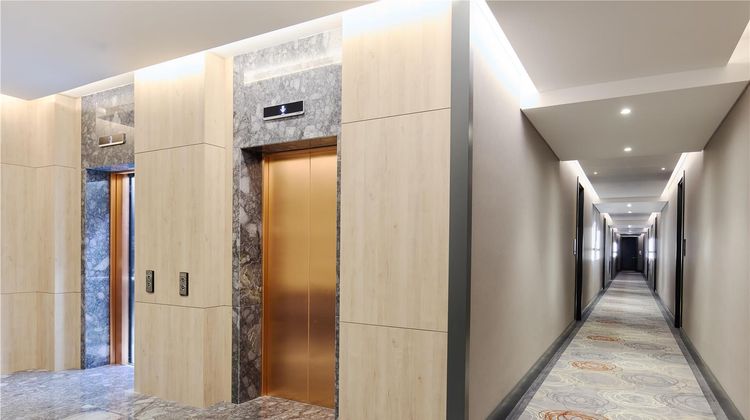 Hyatt House Istanbul Bomonti Lobby