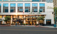 Hotel 1000