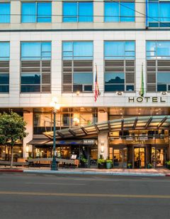 Hotel 1000