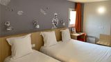 Hotel Initial Balladins Tours Sud Room