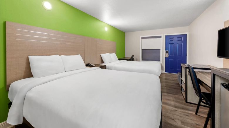 <b>Briarstone Inn Room</b>. Images powered by <a href="https://iceportal.shijigroup.com/" title="IcePortal" target="_blank">IcePortal</a>.