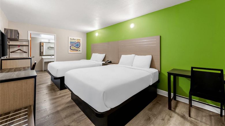 <b>Briarstone Inn Room</b>. Images powered by <a href="https://iceportal.shijigroup.com/" title="IcePortal" target="_blank">IcePortal</a>.