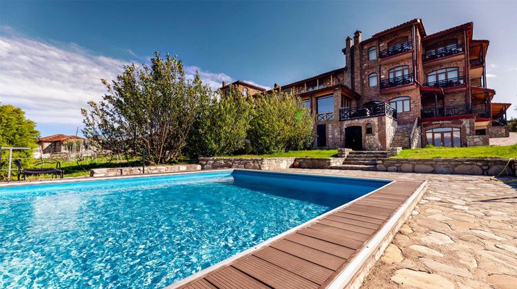 Schuchmann Wines Chateau Villas and Spa Pool