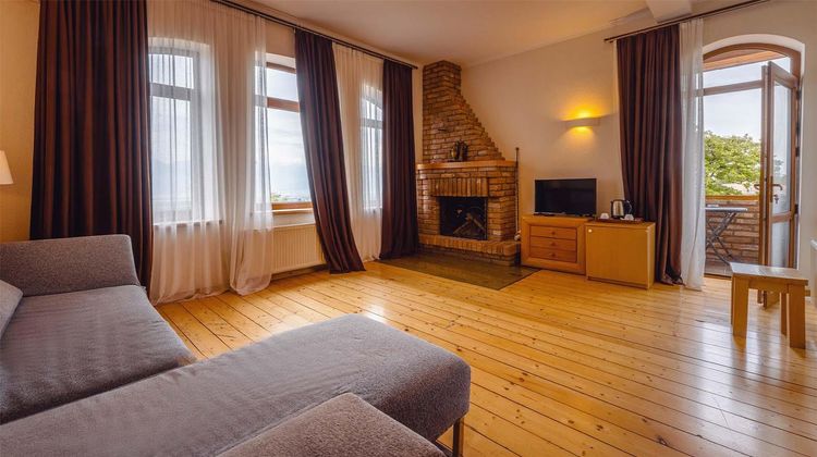 Schuchmann Wines Chateau Villas and Spa Suite