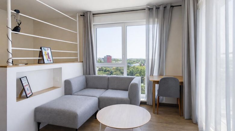 <b>Hife Toulouse Labege Spa</b>. Images powered by <a href="https://iceportal.shijigroup.com/" title="IcePortal" target="_blank">IcePortal</a>.