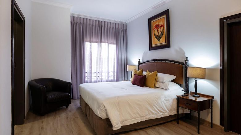 <b>Basden Wood Room</b>. Images powered by <a href="https://iceportal.shijigroup.com/" title="IcePortal" target="_blank">IcePortal</a>.