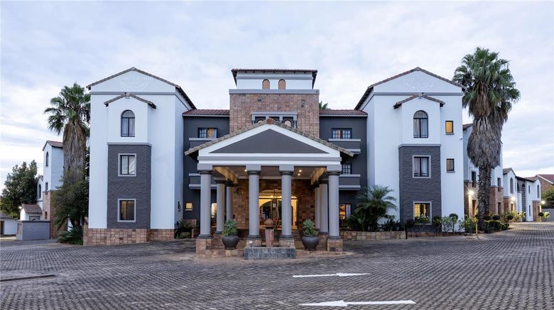 <b>Basden Wood Exterior</b>. Images powered by <a href="https://iceportal.shijigroup.com/" title="IcePortal" target="_blank">IcePortal</a>.