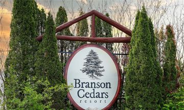 Log Cabins at Branson Cedars Resort