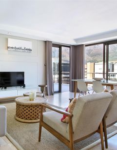 Cape Town City Luxury Apartment.