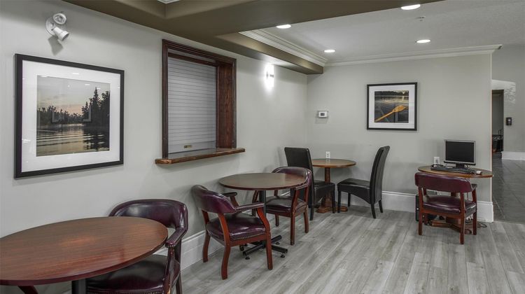 Lakeview Inn & Suites Edson Arpt West Other