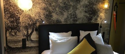Ze Hotel Room
