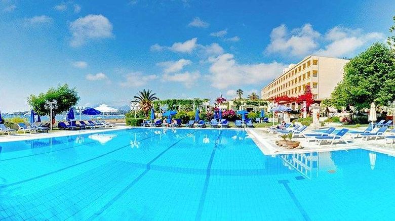 <b>Corfu Palace Hotel Garitsa Bay Pool</b>. Images powered by <a href="https://iceportal.shijigroup.com/" title="IcePortal" target="_blank">IcePortal</a>.