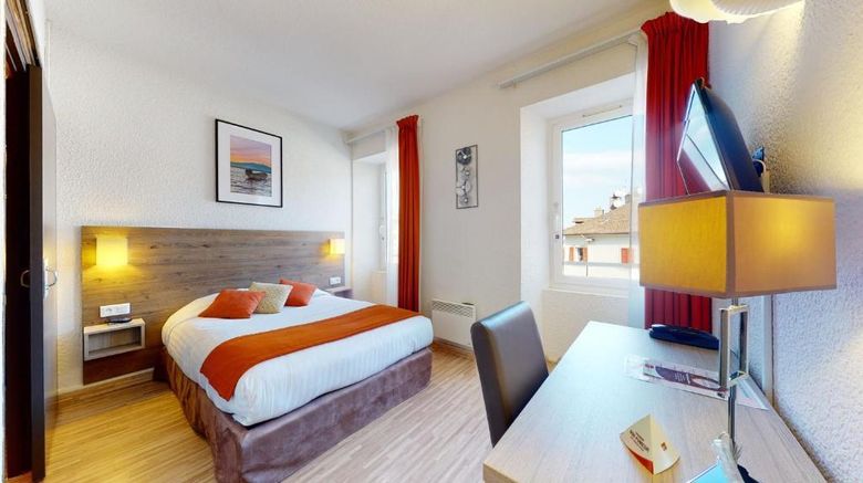 <b>Inter Hotel De France Room</b>. Images powered by <a href="https://iceportal.shijigroup.com/" title="IcePortal" target="_blank">IcePortal</a>.
