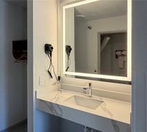Super 8 Springfield/Battlefield Room