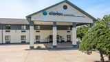 <b>Clarion Pointe Springfield Southeast Exterior</b>. Images powered by <a href="https://iceportal.shijigroup.com/" title="IcePortal" target="_blank">IcePortal</a>.