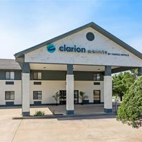 Clarion Pointe Springfield Southeast