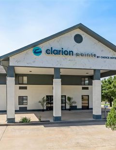 Clarion Pointe Springfield Southeast