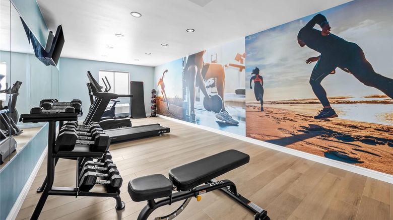<b>Clarion Pointe Springfield Southeast Health</b>. Images powered by <a href="https://iceportal.shijigroup.com/" title="IcePortal" target="_blank">IcePortal</a>.