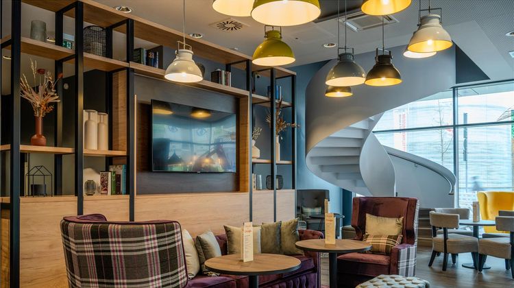 Super 8 by Wyndham Koblenz Lobby