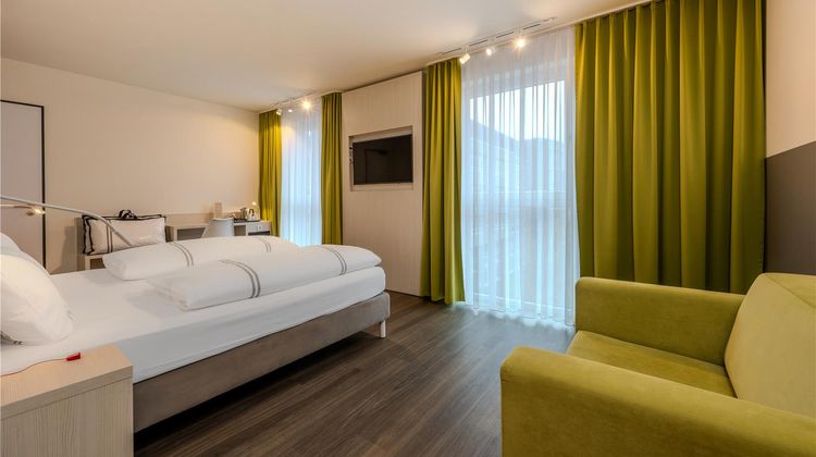 Super 8 by Wyndham Hamburg Mitte Room