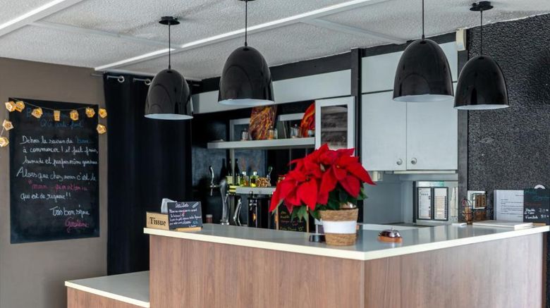 <b>Hotel Ampaline Boulazac Restaurant</b>. Images powered by <a href="https://iceportal.shijigroup.com/" title="IcePortal" target="_blank">IcePortal</a>.
