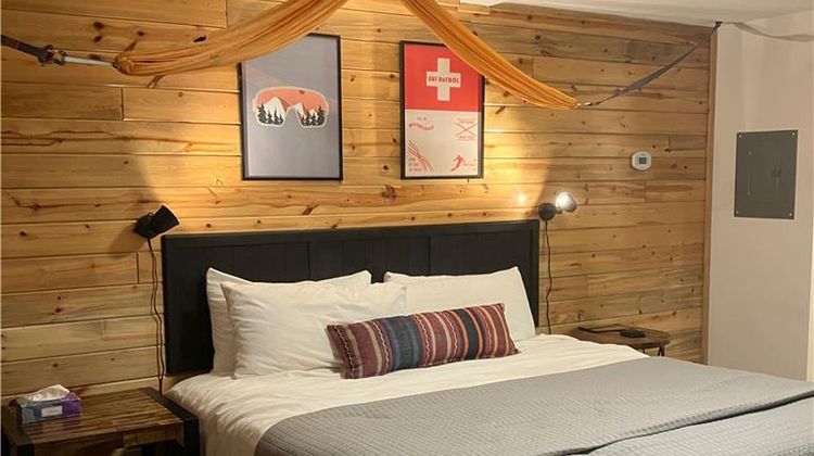 Wolf Creek Lodge, BW Signature Room