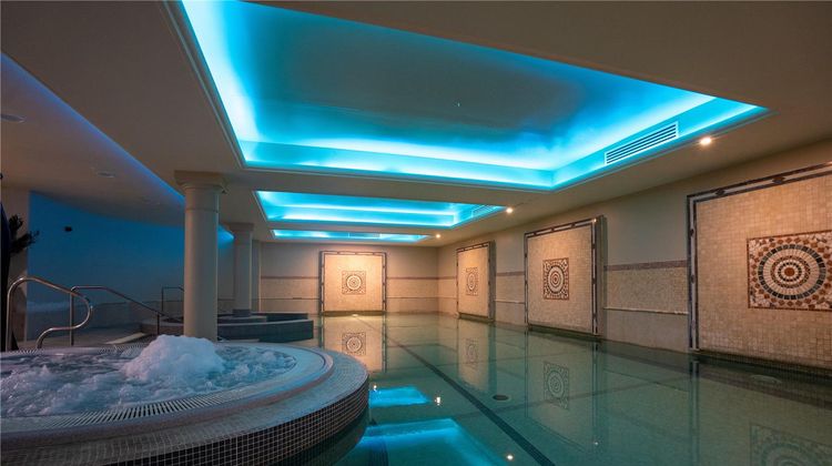 Bunratty Castle Hotel & Leisure Club, BW Pool