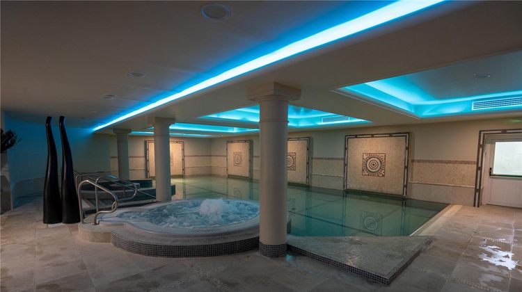 Bunratty Castle Hotel & Leisure Club, BW Pool