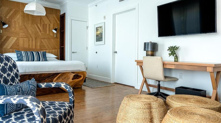 Angler's Hotel Miami Beach Suite