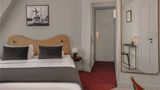 <b>Belloy Saint-Germain Suite</b>. Images powered by <a href="https://iceportal.shijigroup.com/" title="IcePortal" target="_blank">IcePortal</a>.