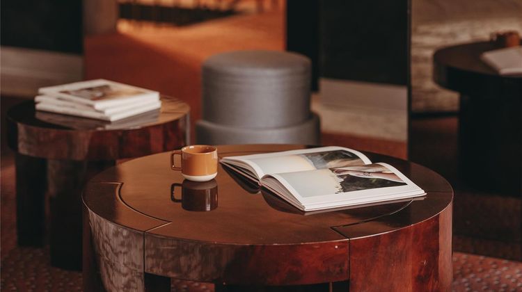 Belloy Saint-Germain Lobby