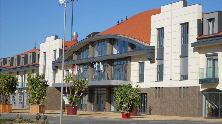 <b>Gokart Hotel & Restaurant Exterior</b>. Images powered by <a href="https://iceportal.shijigroup.com/" title="IcePortal" target="_blank">IcePortal</a>.