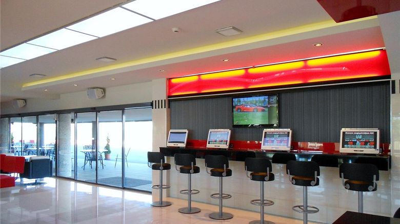 <b>Gokart Hotel & Restaurant Lobby</b>. Images powered by <a href="https://iceportal.shijigroup.com/" title="IcePortal" target="_blank">IcePortal</a>.