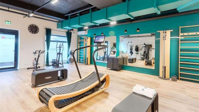 <b>Adagio Access Massy Palaiseau Exterior</b>. Images powered by <a href="https://iceportal.shijigroup.com/" title="IcePortal" target="_blank">IcePortal</a>.