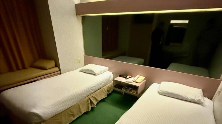 CenterWay Hotel Tonawanda Room
