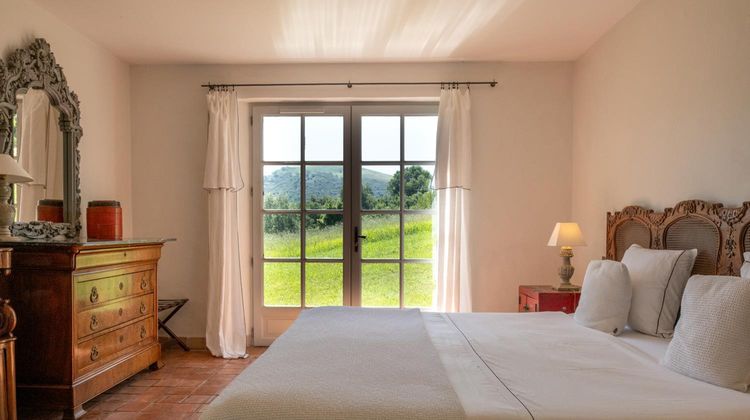 Ostape Auberge Room