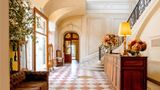 Chateau d'Ermenonville Lobby
