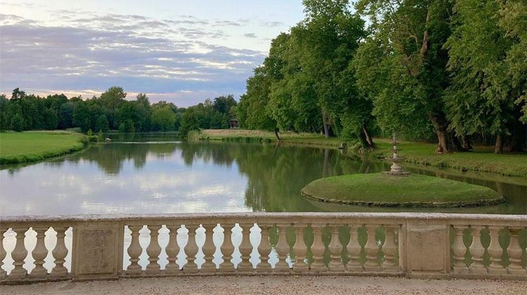 Chateau d'Ermenonville Exterior