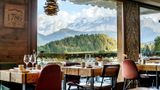 <b>Les Roches Hotel & Spa Restaurant</b>. Images powered by <a href="https://iceportal.shijigroup.com/" title="IcePortal" target="_blank">IcePortal</a>.