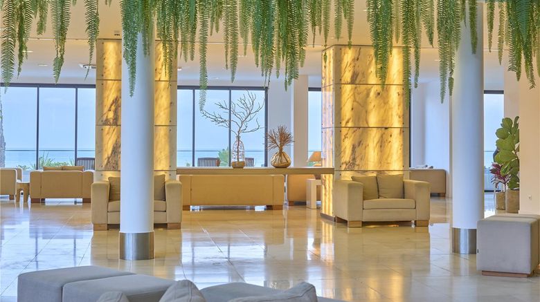 <b>Caloura Hotel Resort Lobby</b>. Images powered by <a href="https://iceportal.shijigroup.com/" title="IcePortal" target="_blank">IcePortal</a>.