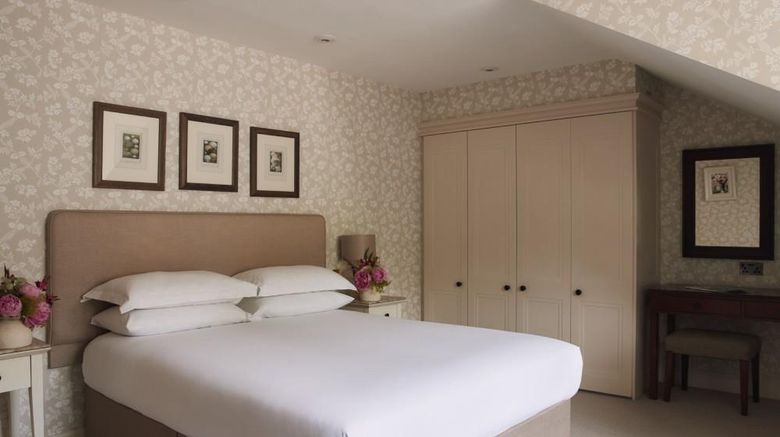 <b>Fermain Valley Hotel Room</b>. Images powered by <a href="https://iceportal.shijigroup.com/" title="IcePortal" target="_blank">IcePortal</a>.