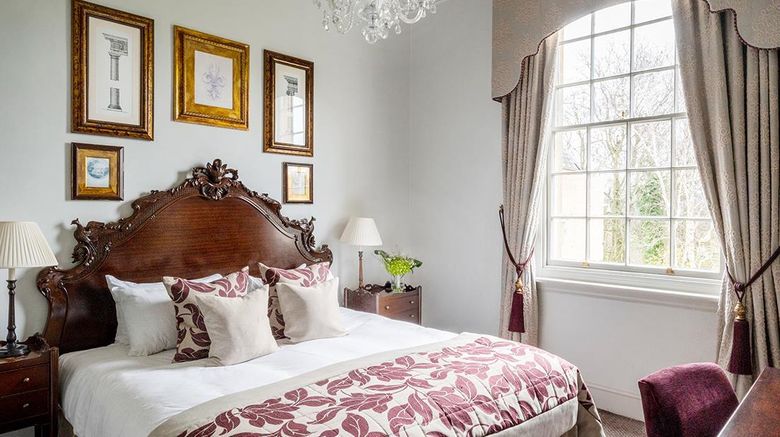 <b>Bailbrook House Hotel Suite</b>. Images powered by <a href="https://iceportal.shijigroup.com/" title="IcePortal" target="_blank">IcePortal</a>.