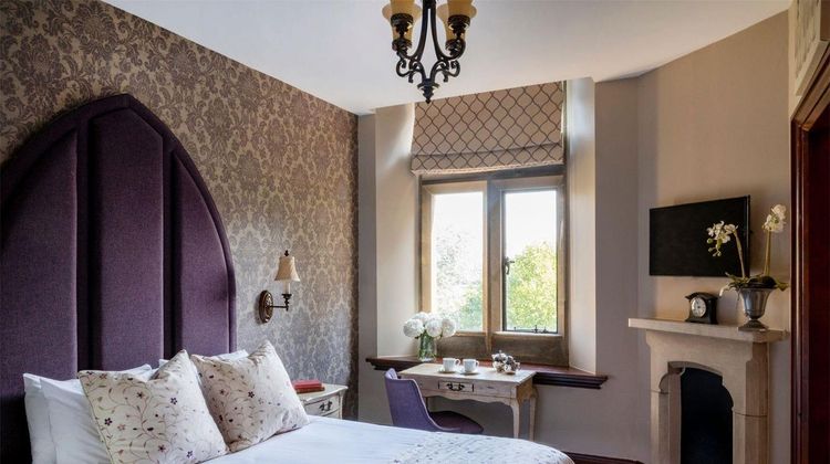Stanbrook Abbey Hotel Room