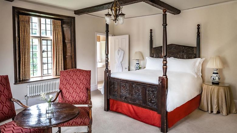 <b>New Hall Hotel & Spa Suite</b>. Images powered by <a href="https://iceportal.shijigroup.com/" title="IcePortal" target="_blank">IcePortal</a>.