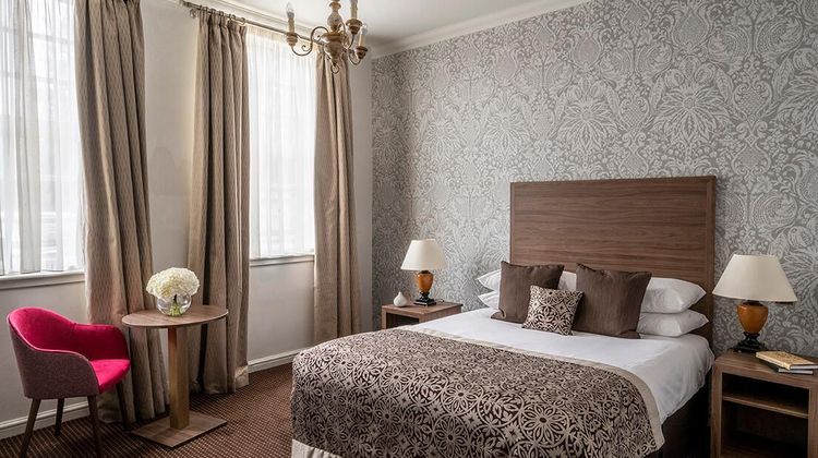 Brandshatch Place & Spa Room