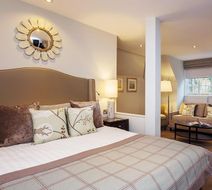 Crathorne Hall Room