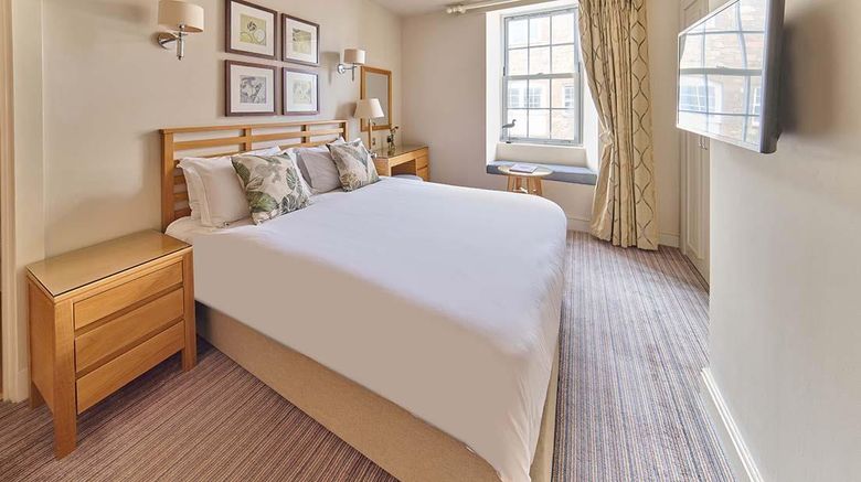 <b>Braye Beach Hotel Room</b>. Images powered by <a href="https://iceportal.shijigroup.com/" title="IcePortal" target="_blank">IcePortal</a>.