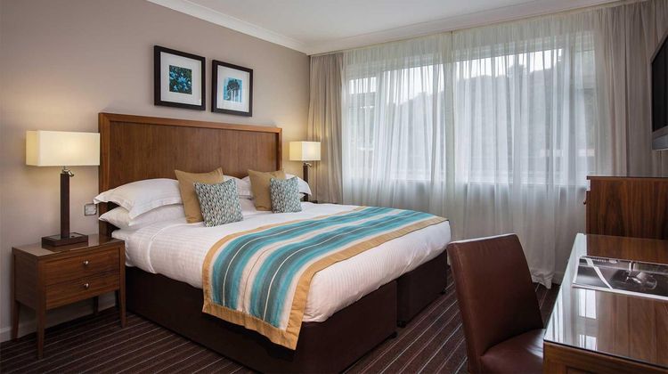 L'Horizon Beach Hotel & Spa Suite